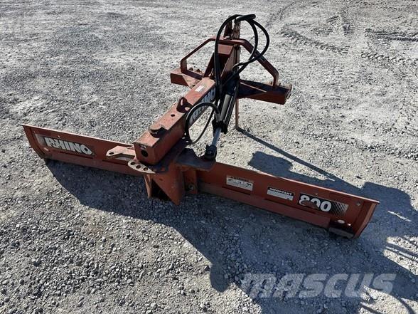 Rhino R800 Altri accessori per trattori