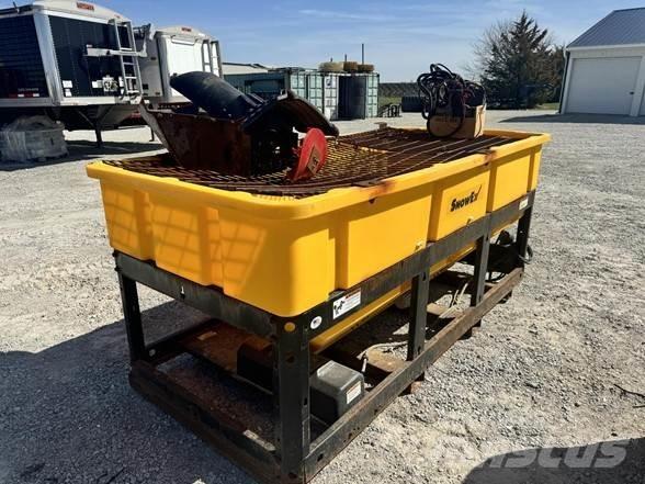 SnowEx SP-9500 Costruzioni - Altro