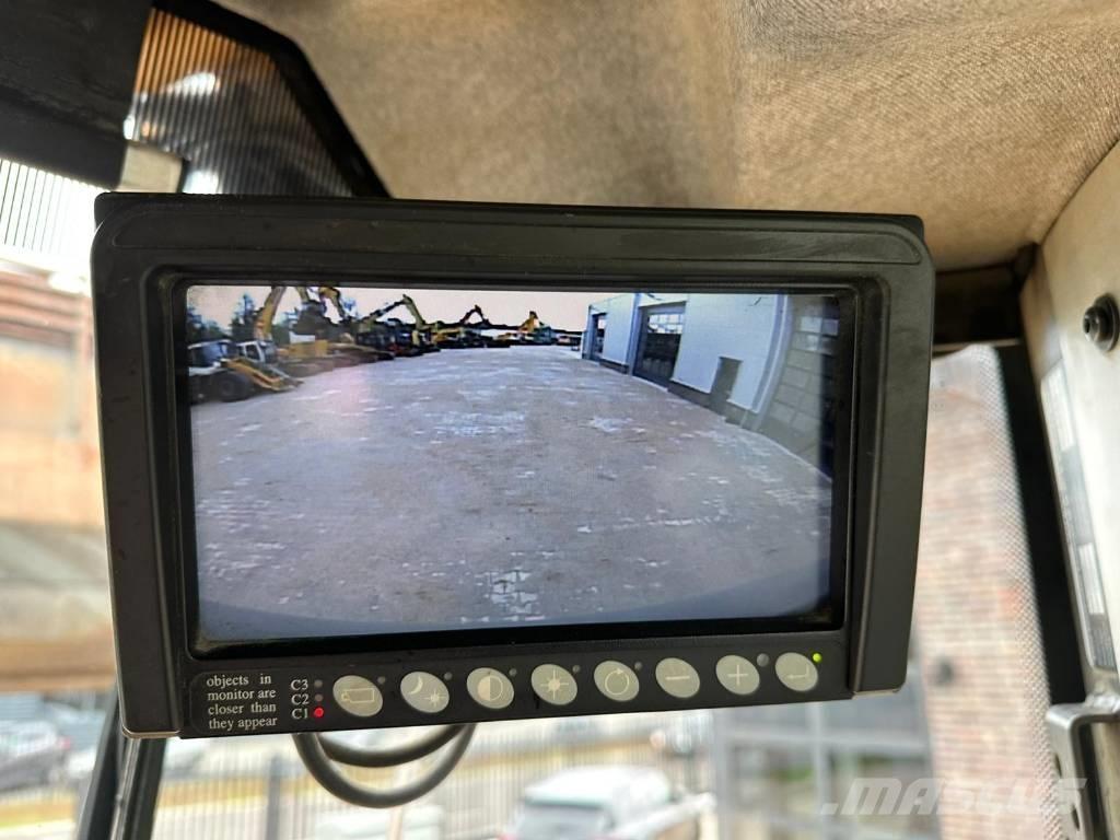 Volvo L 250 G Pale gommate