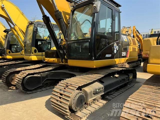 CAT 325 D L Escavatori cingolati
