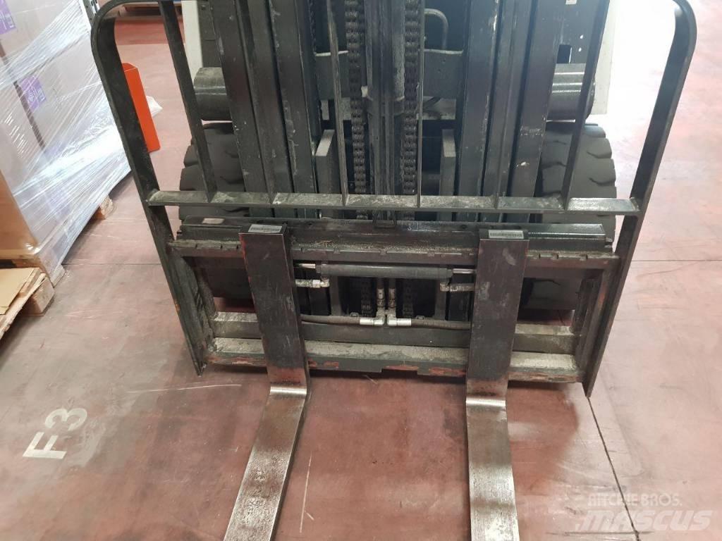 Unicarriers 1Q2L25Q Carrelli elevatori elettrici