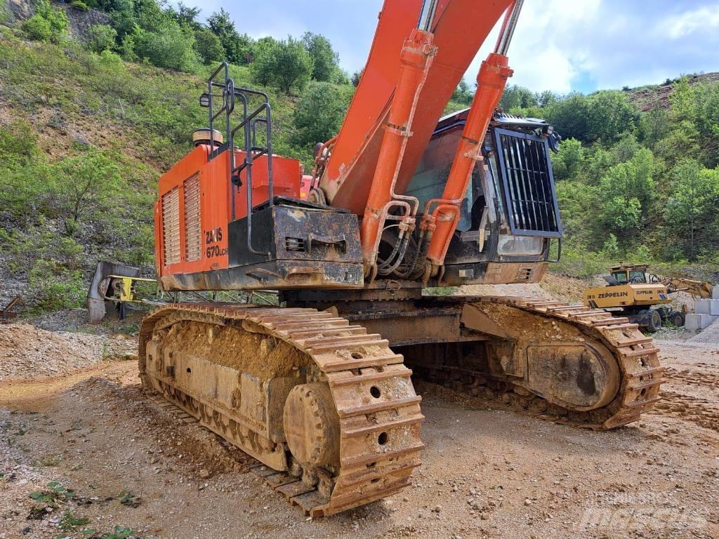 Hitachi ZX670ICH-5B Escavatori cingolati
