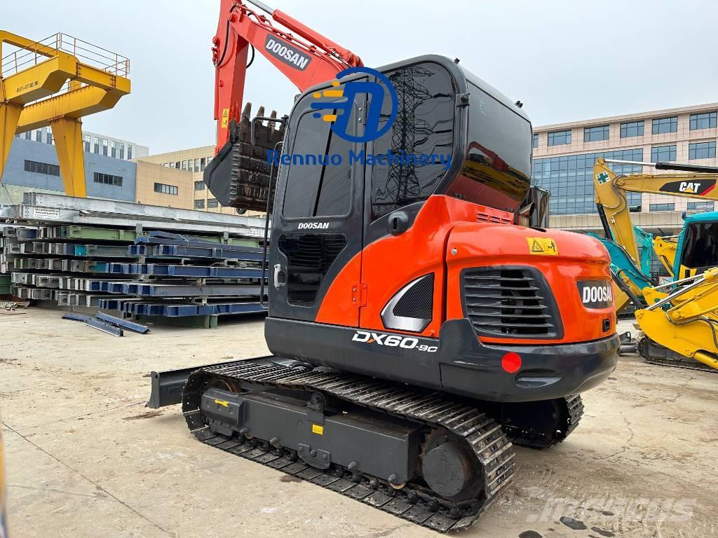Doosan DX 60 Miniescavatori