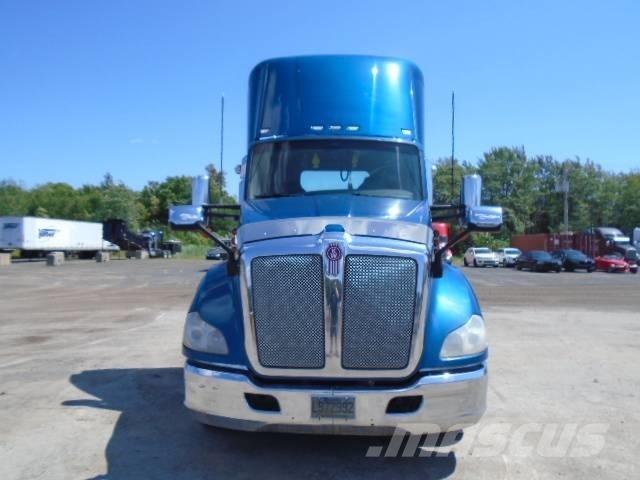 Kenworth T 680 Motrici e Trattori Stradali