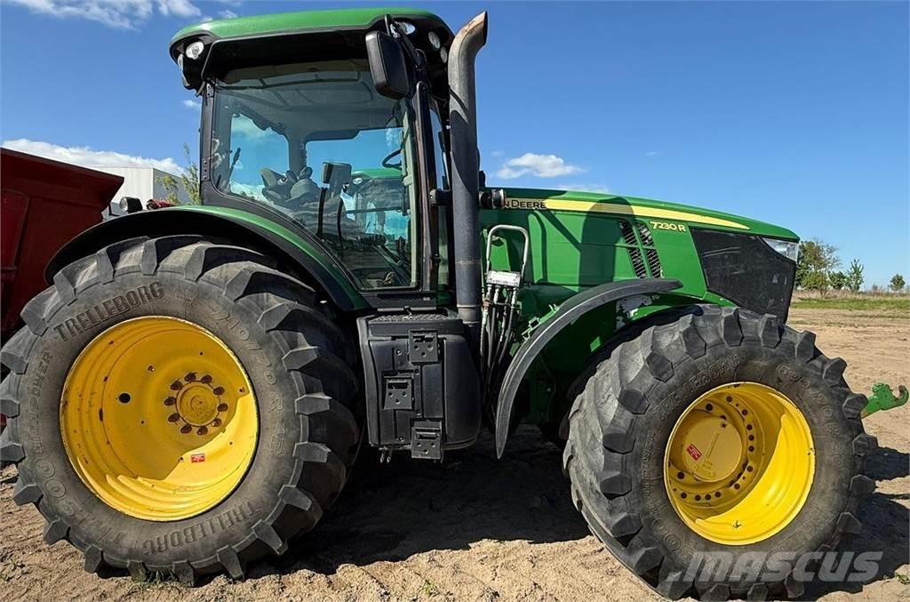 John Deere 7230R Trattori