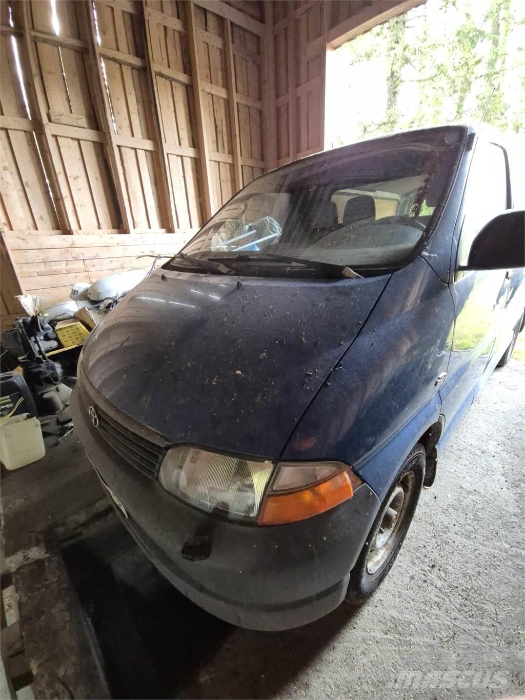 Toyota Hiace Furgone chiuso
