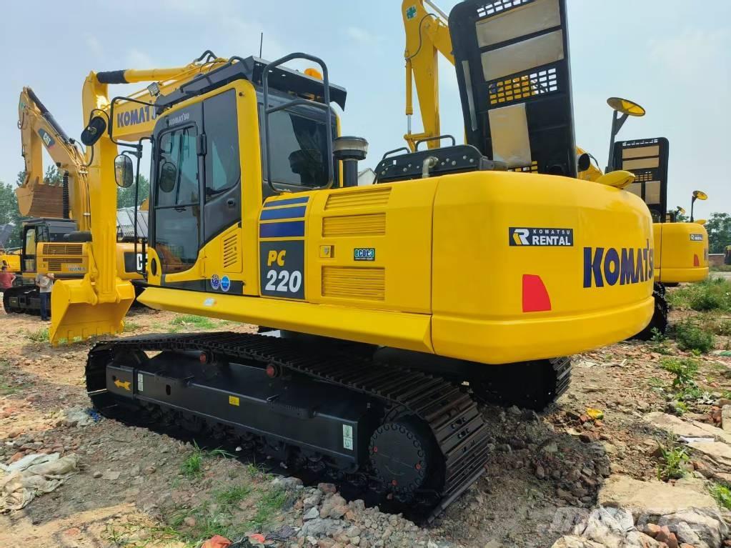 Komatsu PC 220-8 Escavatori cingolati