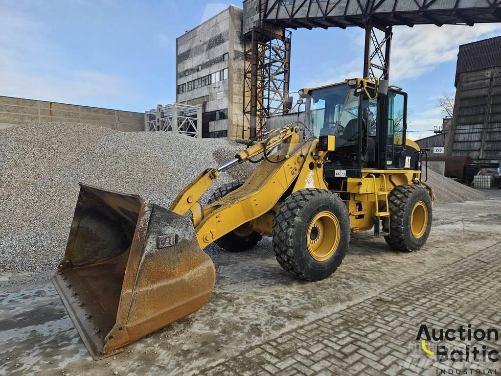CAT 924 G Pale gommate