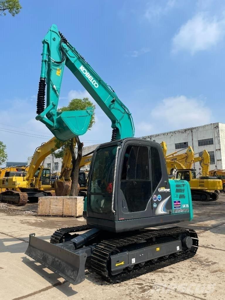 Kobelco SK 75 Miniescavatori