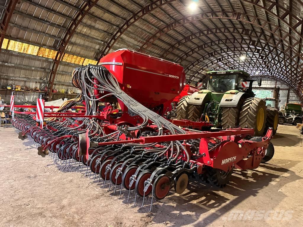 Horsch Pronto 8 DC Perforatrici