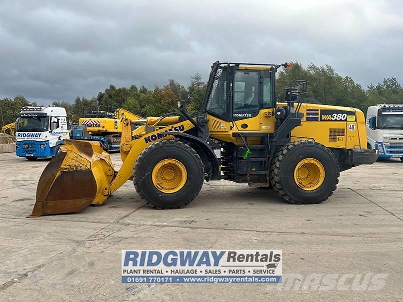 Komatsu wa380 Pale gommate