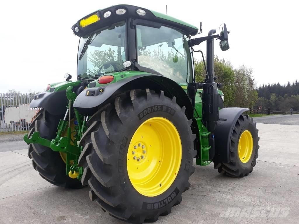 John Deere 6120 R Trattori