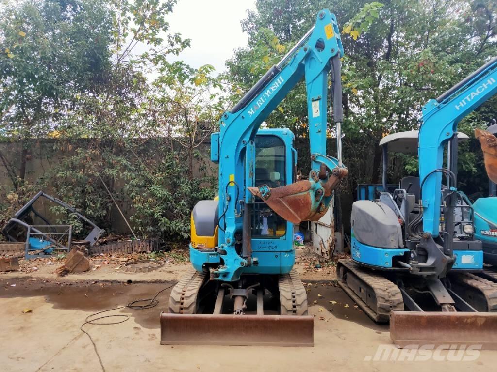 Kubota U30 Miniescavatori