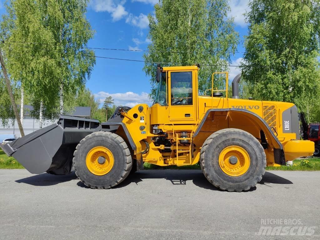 Volvo L 180 E Pale gommate