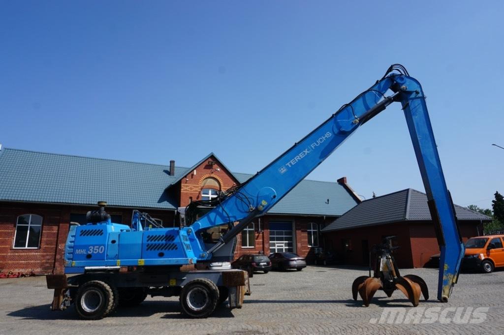 Fuchs MHL 350 Movimentazione rifiuti