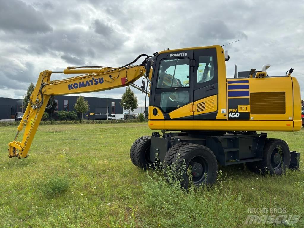 Komatsu PW160-11E0 Escavatori gommati