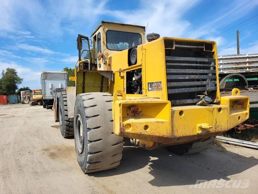 Volvo L 160 Pale gommate