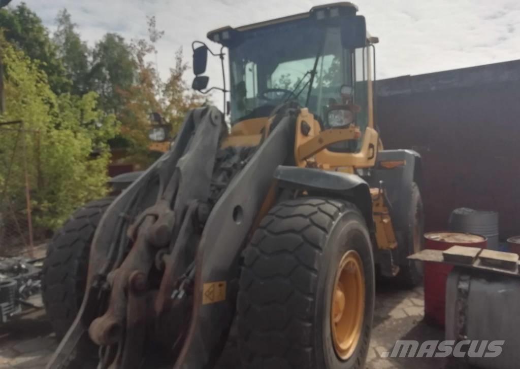 Volvo L 90 H Pale gommate