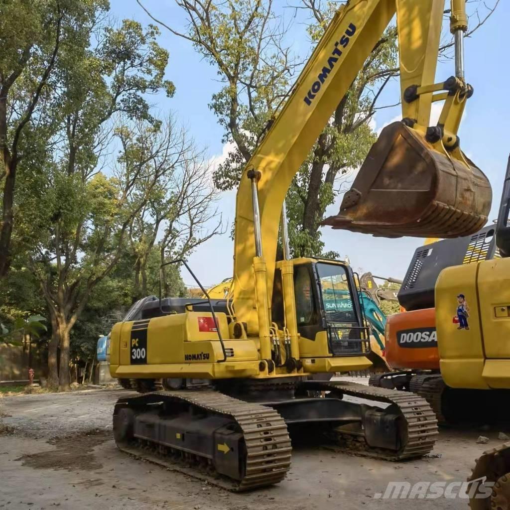 Komatsu PC 300 Escavatori cingolati
