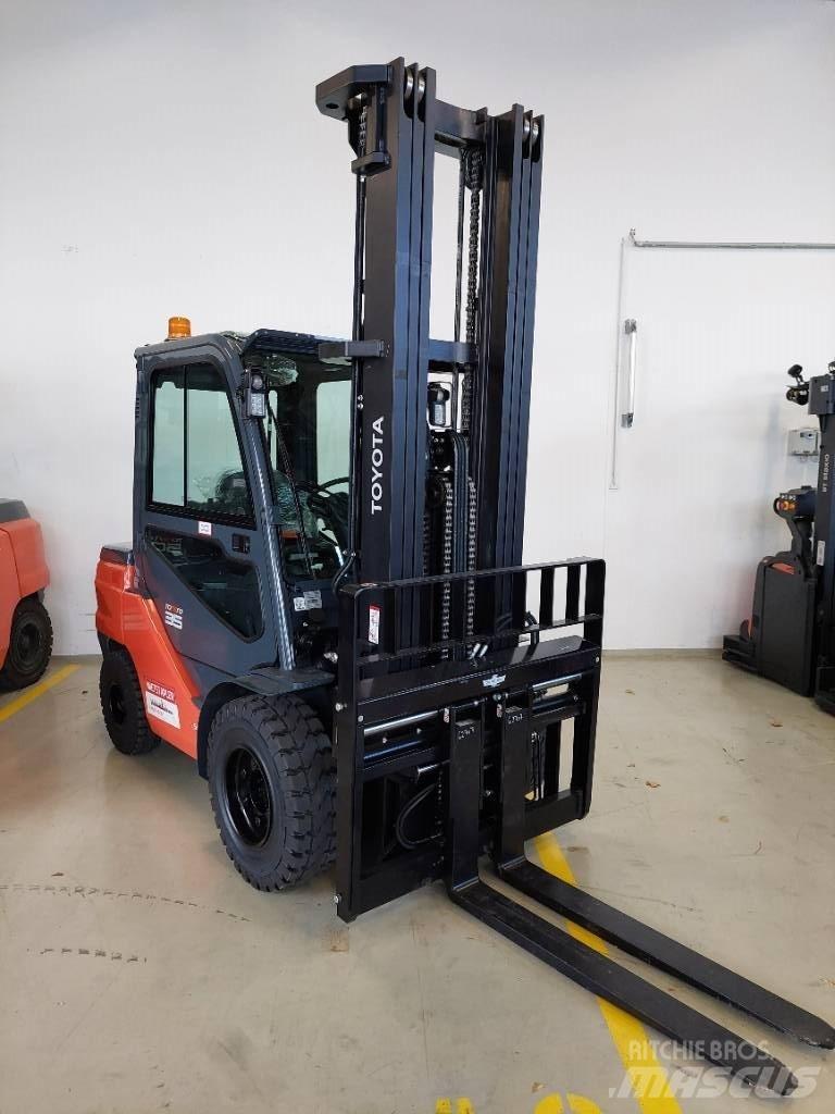 Toyota 52-8 FDJF 35 Carrelli elevatori diesel