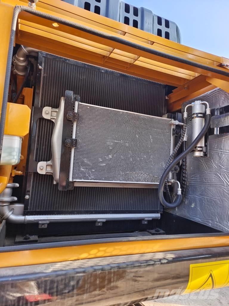 Sany SY 215 C Escavatori cingolati