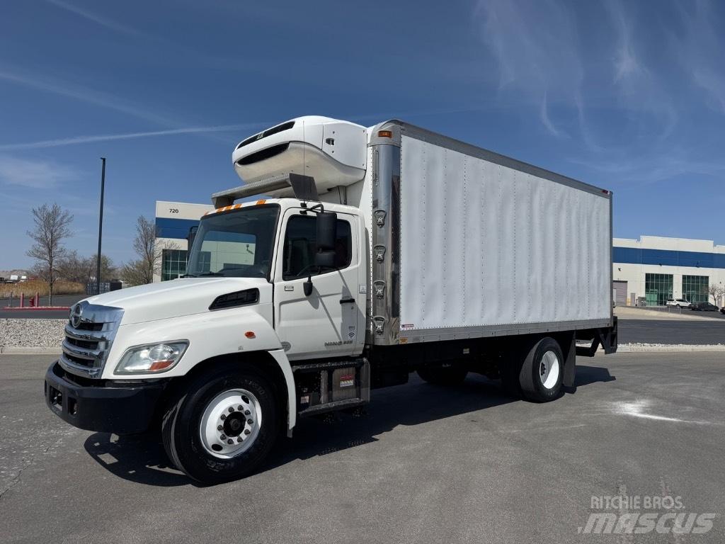Hino 268 T Camion a temperatura controllata
