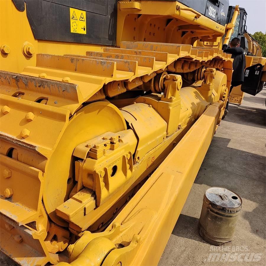 Shantui SD 32 Dozer cingolati