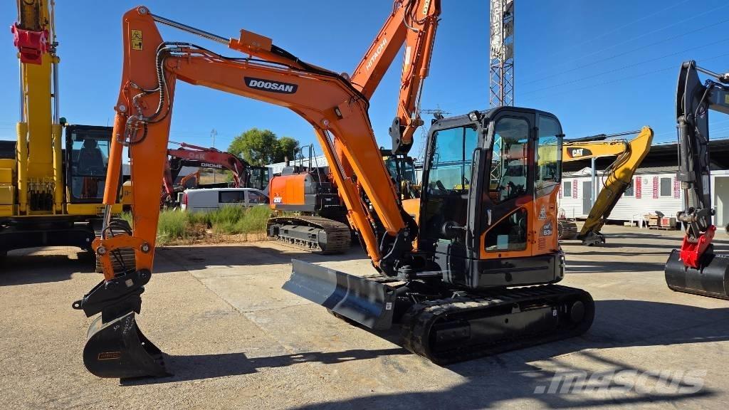 Doosan DX 63 R Miniescavatori