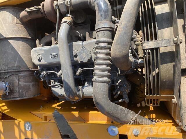 Sany SY135C Escavatori gommati
