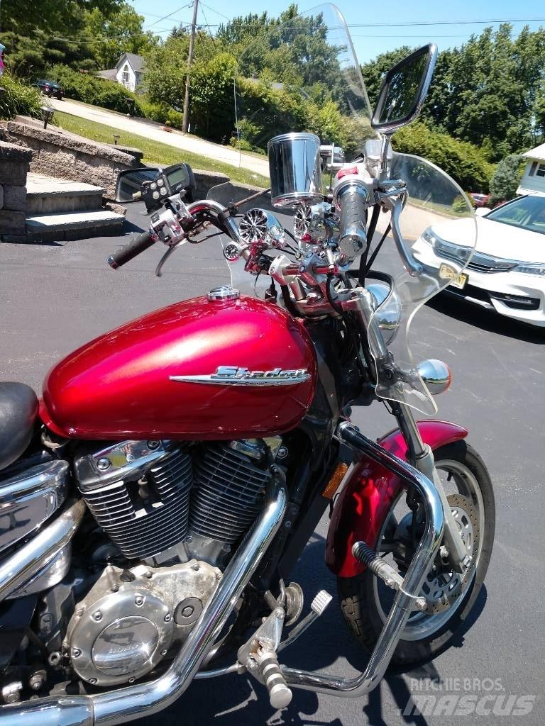 Honda VT1100 Barche da lavoro, chiatte e pontoni