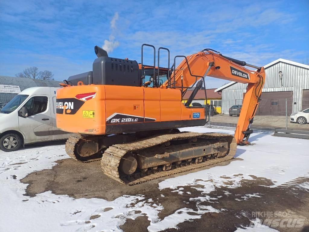 Develon DX 210 LC-7 Escavatori cingolati
