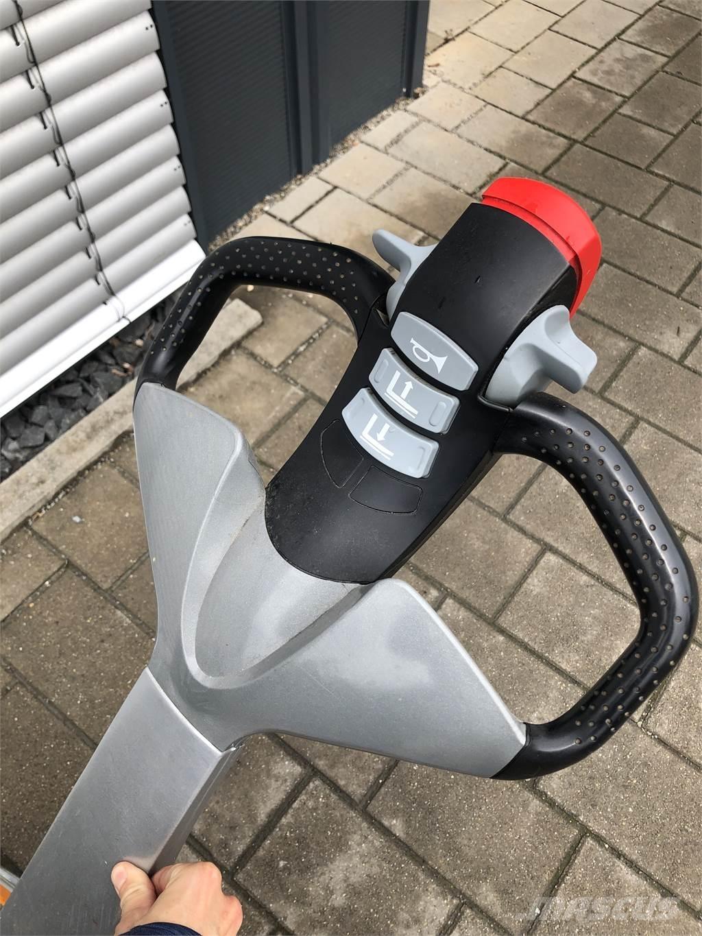 Still EXU16 Transpallet manuale