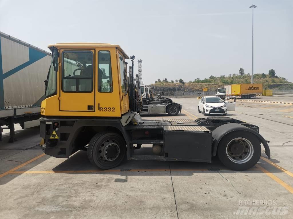 Mafi R332 Trattori portuali