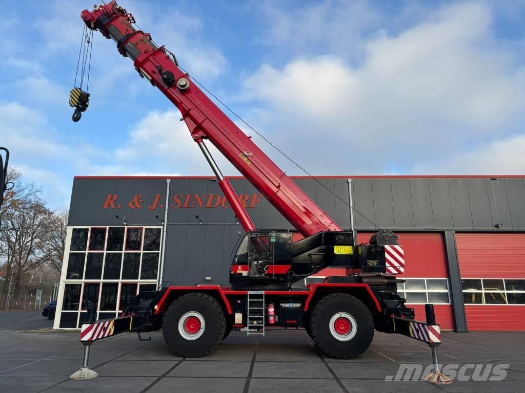 Terex RT 100 Gru per terreni difficili