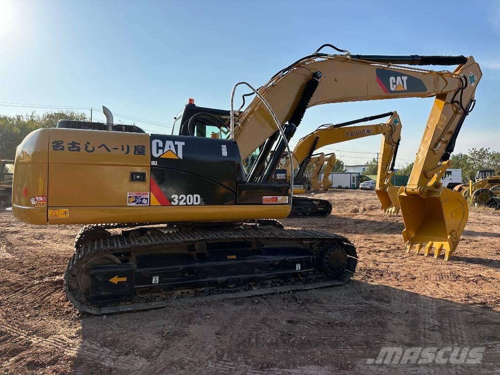 CAT 320 D L Escavatori cingolati