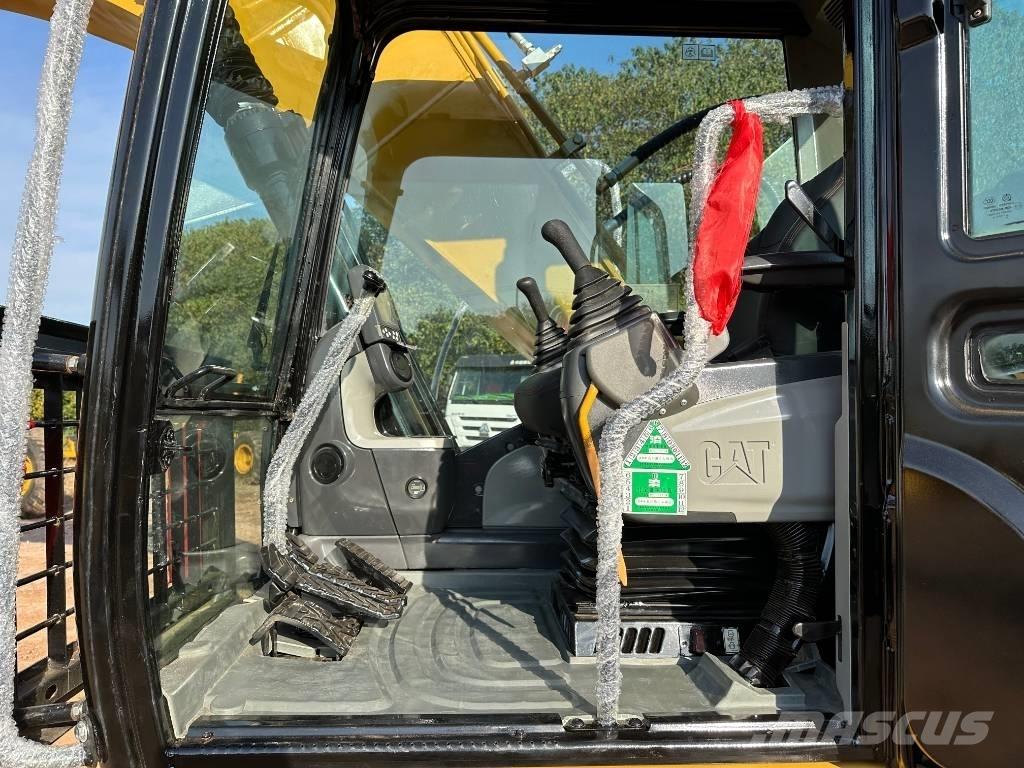 CAT 320 D L Escavatori cingolati