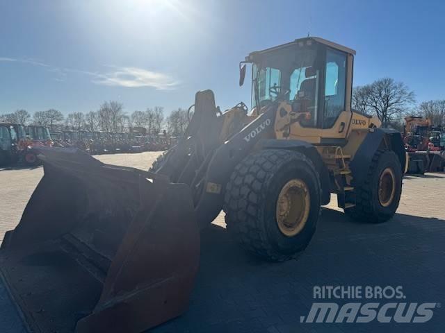 Volvo L 90 F Pale gommate