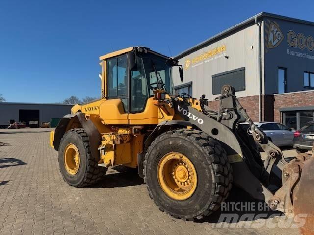 Volvo L 90 F Pale gommate