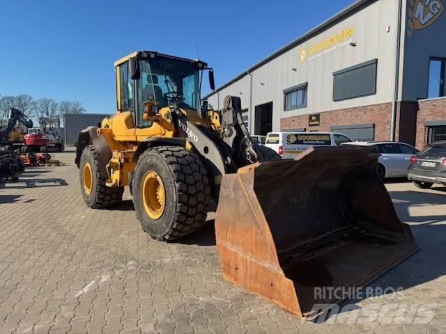 Volvo L 90 F Pale gommate