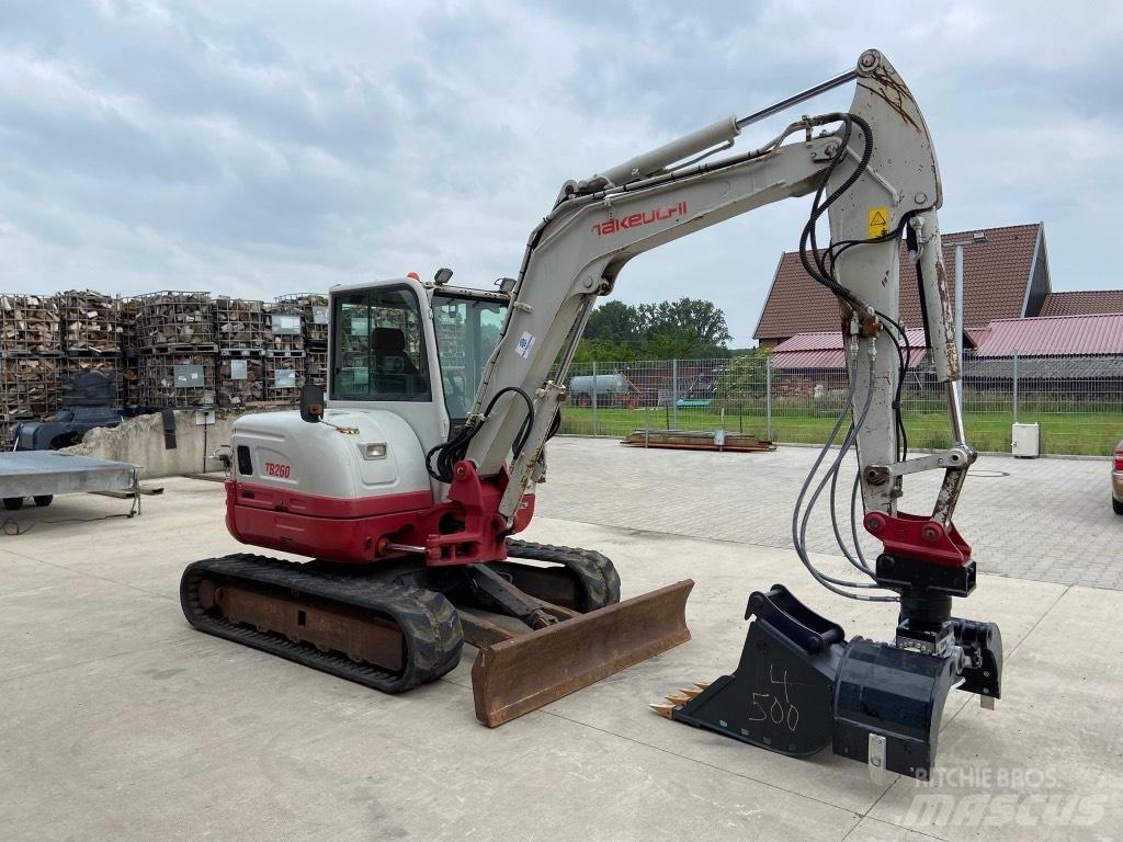Takeuchi TB 260 Miniescavatori