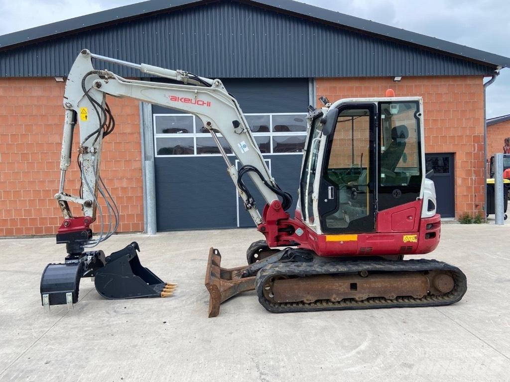 Takeuchi TB 260 Miniescavatori