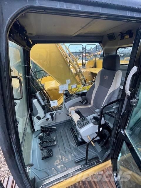 CAT 330FL Escavatori cingolati