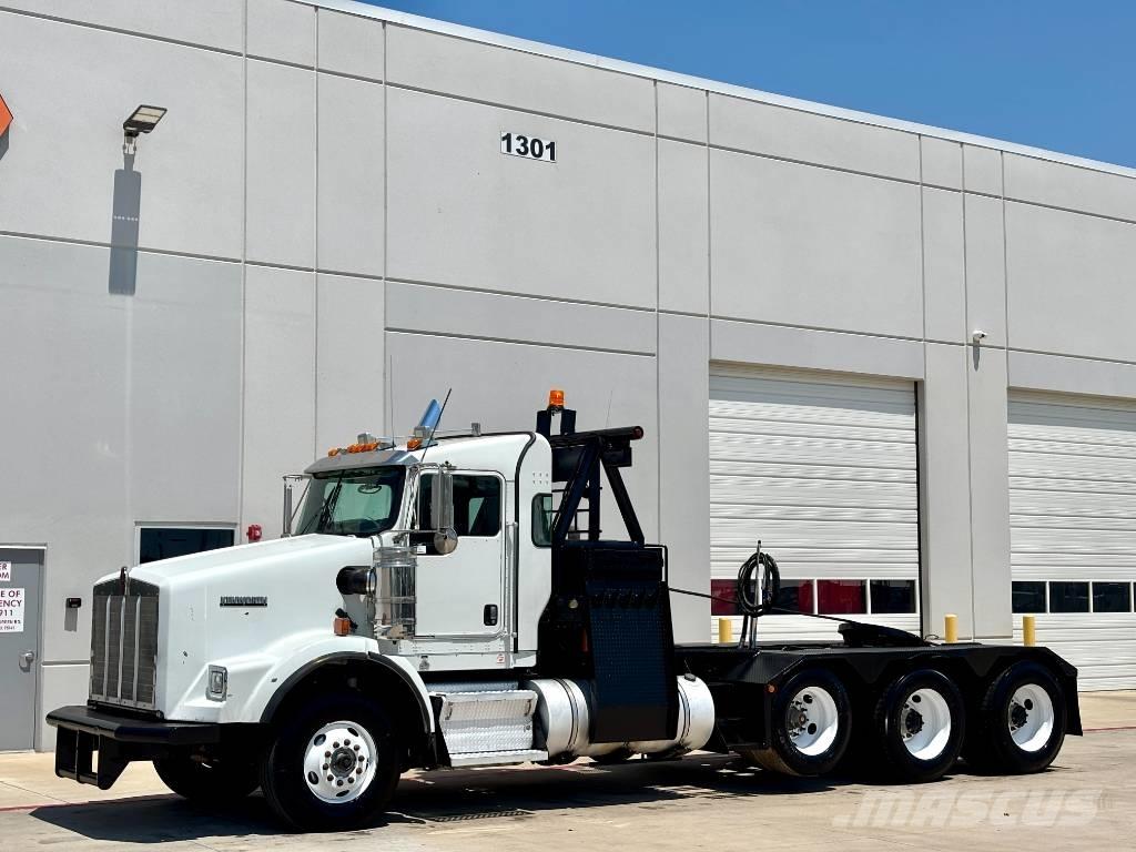 Kenworth T 800 Carroattrezzi