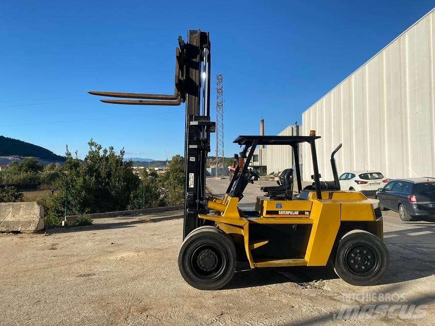 CAT DP 80 Carrelli elevatori diesel