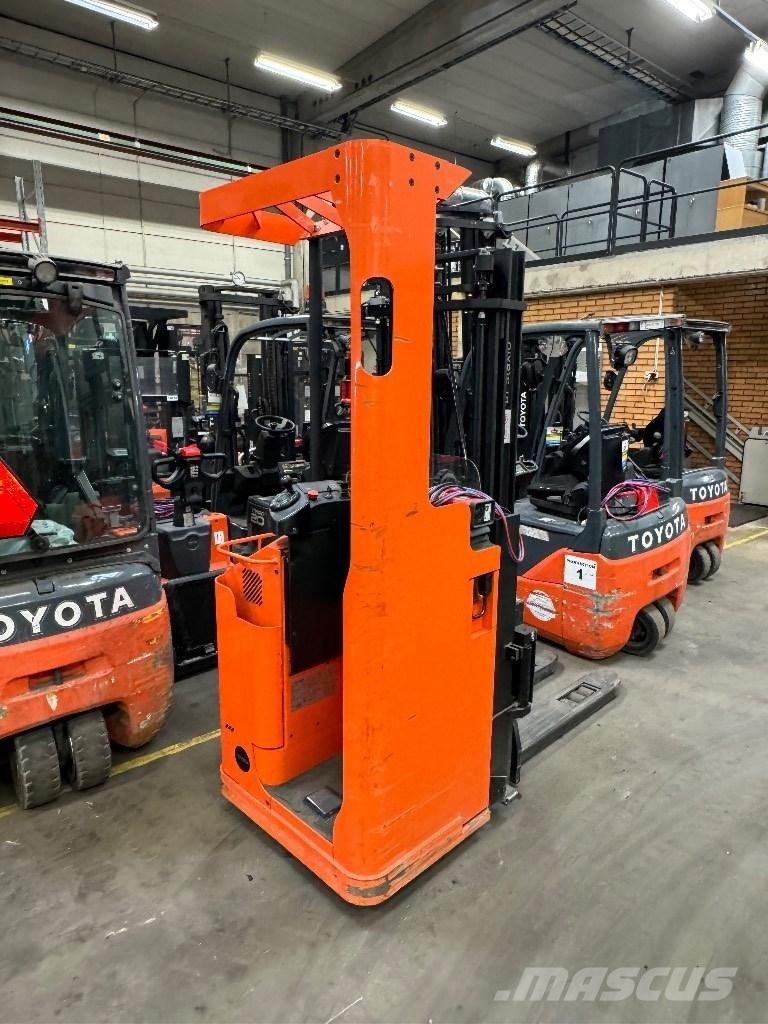 Toyota SSE135L Carelli stoccatori  automatici-usati