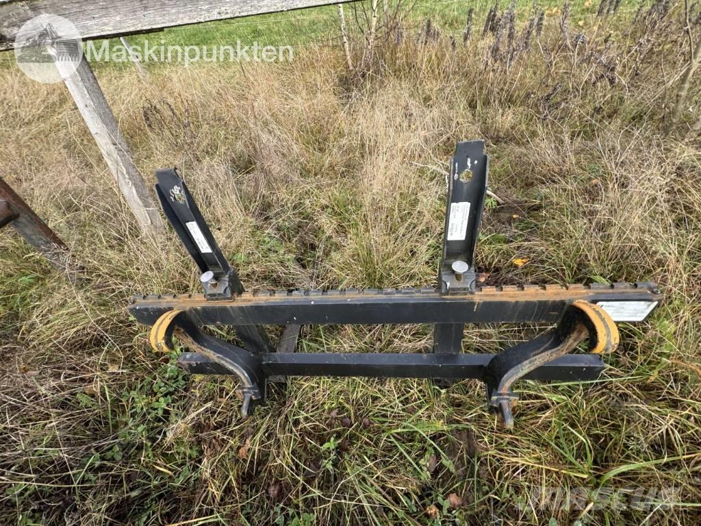 John Deere 5075 E Trattori