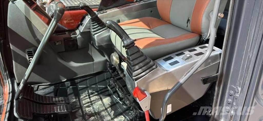 Doosan DX340 Escavatori cingolati