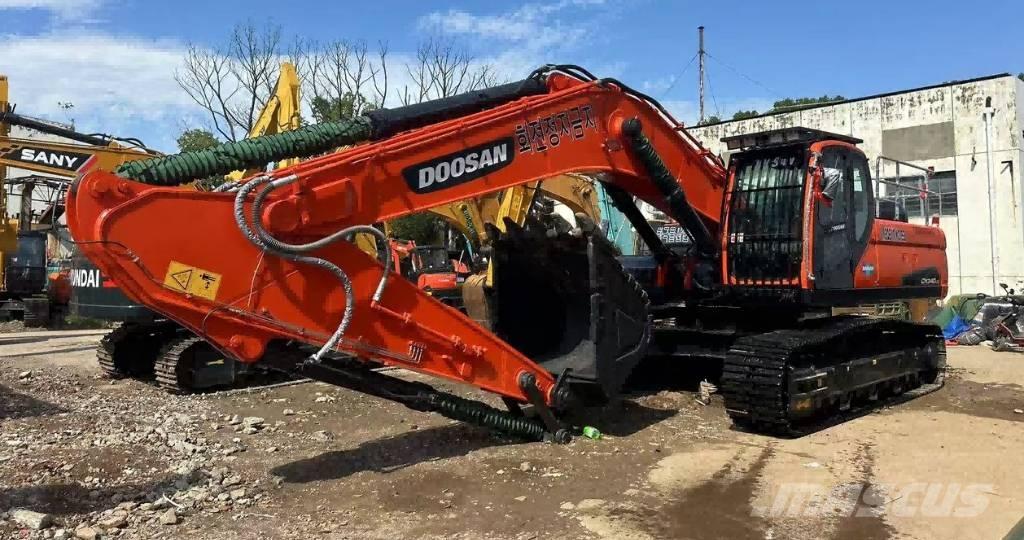 Doosan DX340 Escavatori cingolati