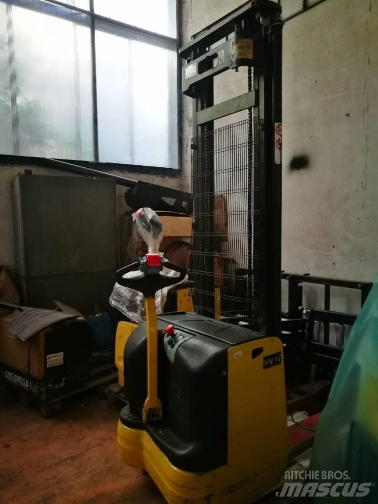 Hyster S 1.2 Carrelli elevatori elettrici