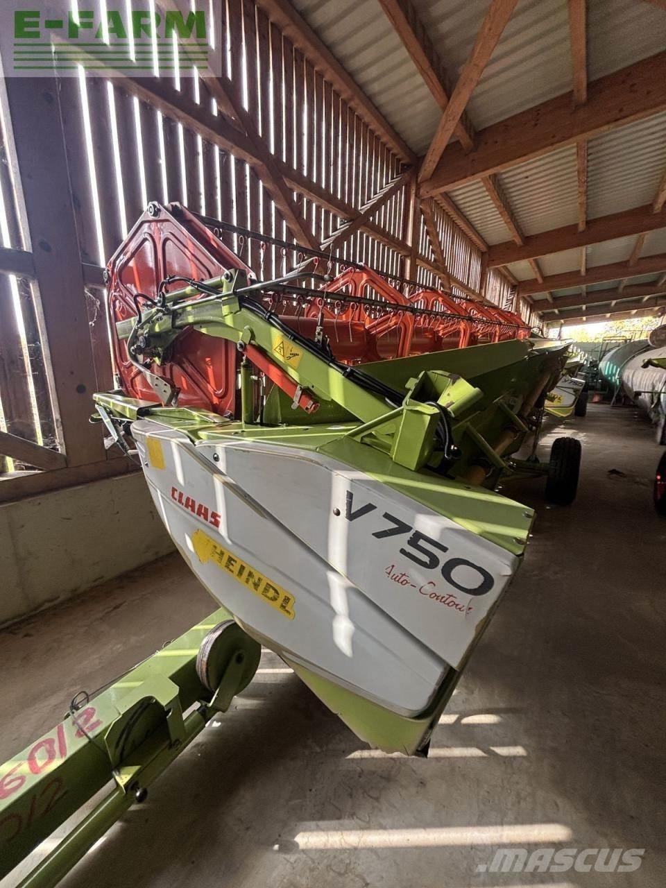 CLAAS lexion 560 Mietitrebbiatrici